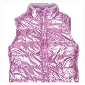 Girl faux fur purple vest